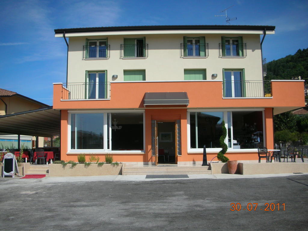 Affittacamere Sale E Pepe Cavaion Veronese Room photo
